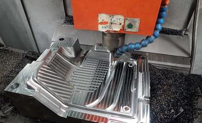 汽車腳墊也有大內涵！探秘千萬級TPE腳墊工廠的模具制造加工